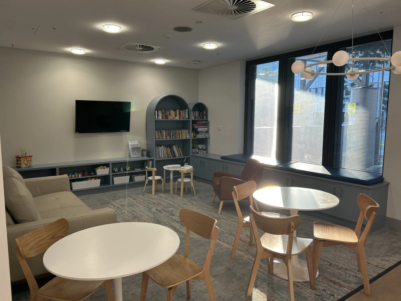 Paediatric-Inpatient-Unit-Family-Room