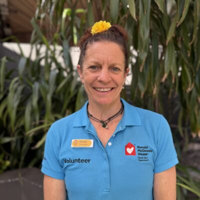 Nicole volunteer
